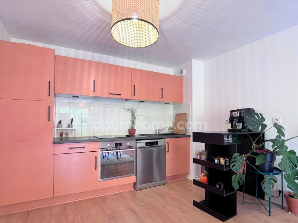 Vente Appartement Appartement T3 67 m2 quartier Landry / Francisco Ferrer - DPE B, balcon sud-ouest, 2 stationnements - gare à 9 min Rennes