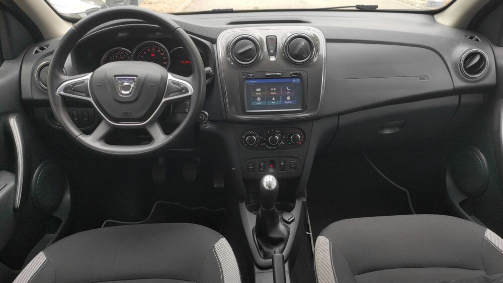 Sandero 0.9 TCe 90 Stepway 2017 occasion 83330 Le Castellet