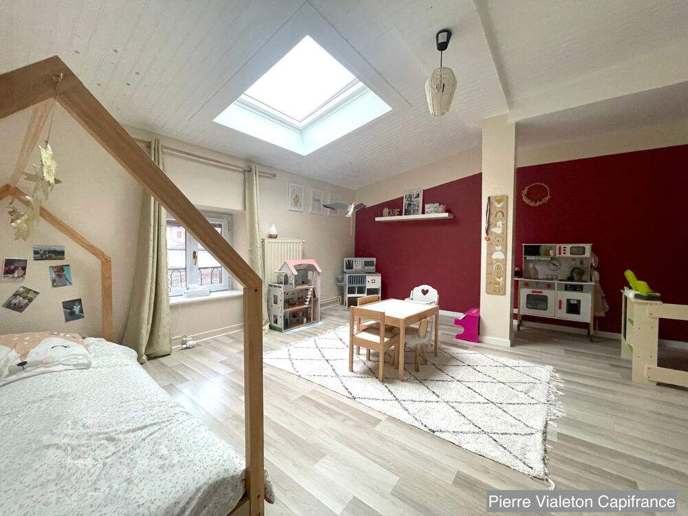 SAINT-CHAMOND- duplex familial lumineux - 103,43m2 loi Carrez (109,70m2 au sol )- 3 chambres -balcon
