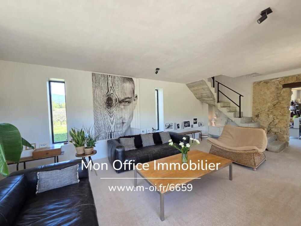 à vendre  Maison Vaugines (84160)