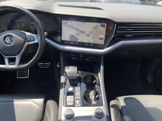 Touareg 3.0 V6 TDI 286 CH R-line 4Motion 2019 occasion 14650 Carpiquet