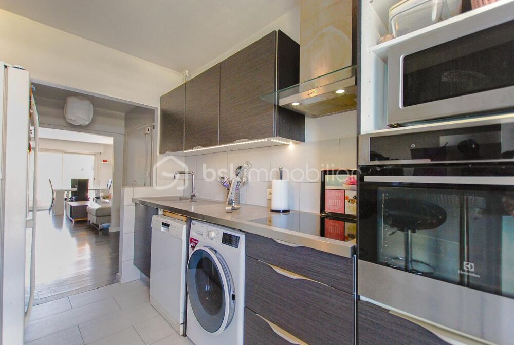 Vente Appartement Jardins de l'Amiral – Lumineux 3 pièces traversant avec terrasse Sud, parking et cave Antibes