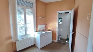  Immeuble à vendre 9 pièces 200 m²