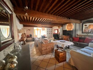  Maison  vendre 8 pices 280 m