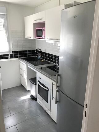  Appartement à louer 1 pièce 11 m²