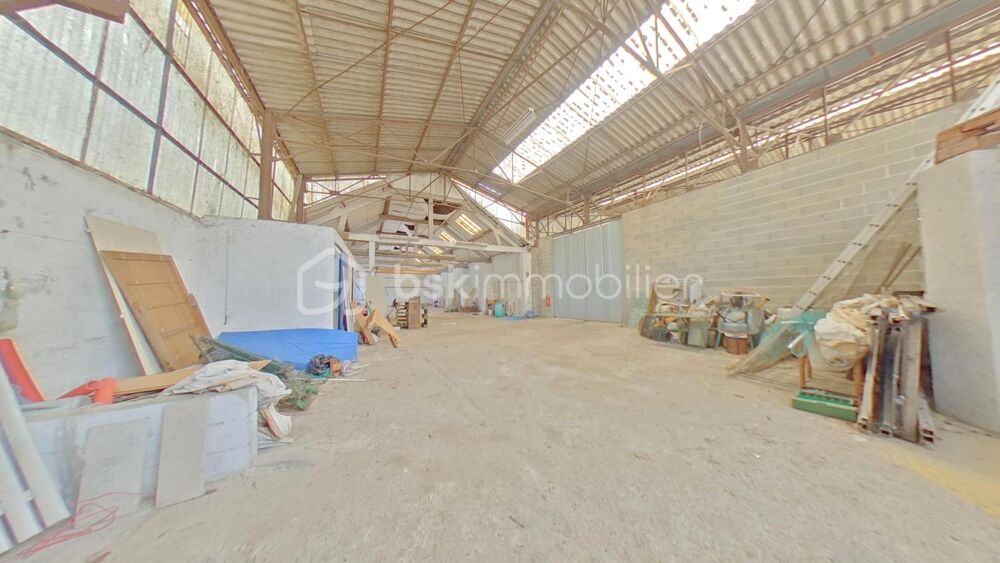 Vente Parking/Garage Hangar de 770 m² Bray sur seine