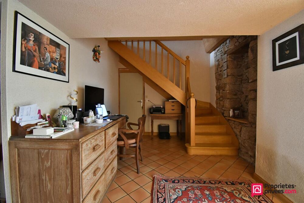 Vente Maison Maison  8 pièce(s) 253 m2 Sevremoine