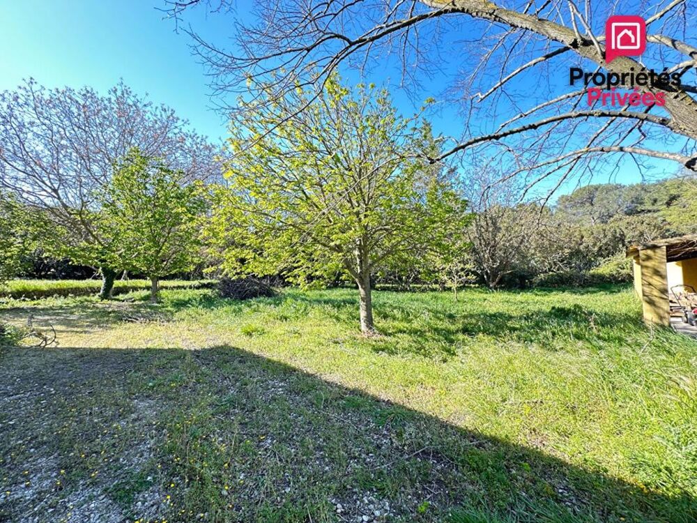 Vente Maison Maison de plain pied à Saint Chamas avec piscine Cornillon confoux