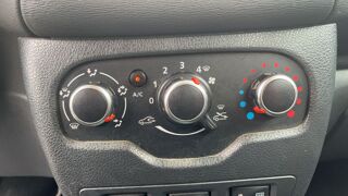 Lodgy 1.5 Blue dCi 115 Stepway - 5 places 2018 occasion 58400 Champvoux