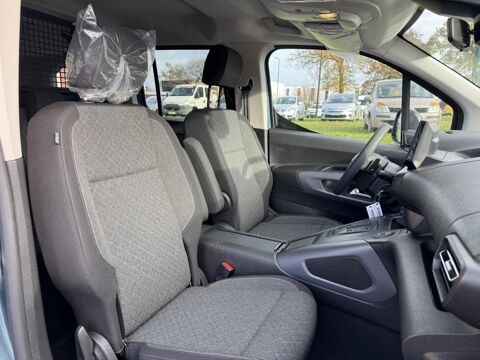 Combo VP XL 1.5 HDI 130 EAT8 ELEGANCE 2026 occasion 35690 Acign&eacute;