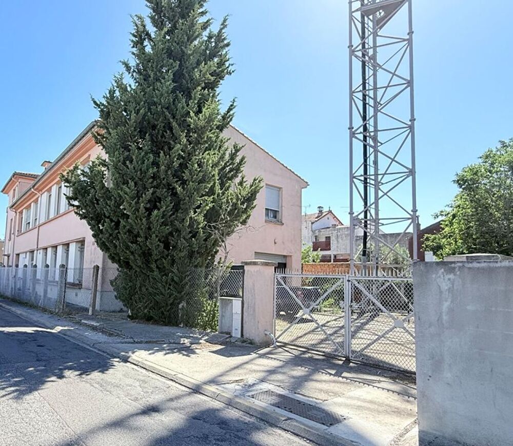 Vente Immeuble Immeuble 840m² style industriel ! Nombreuses possibilités ! Carcassonne