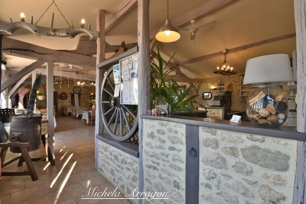 � vendre  Propri�t�/ch�teau Pailloles (47440)