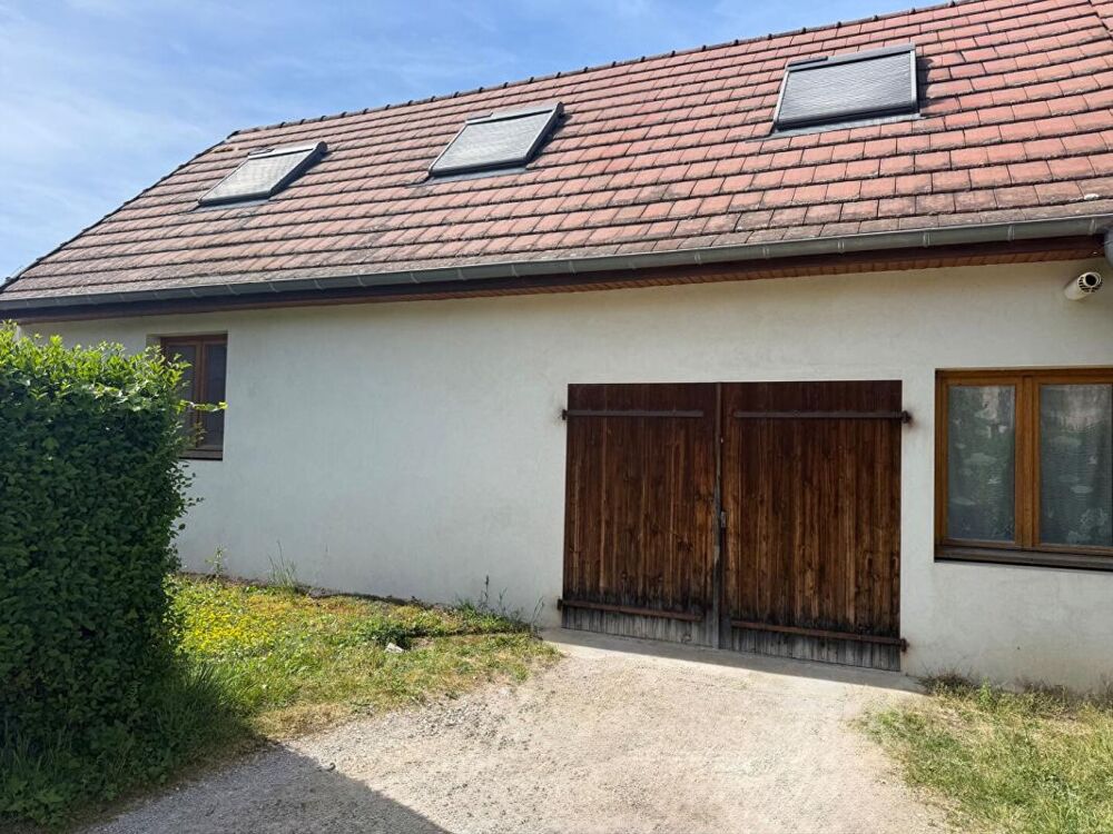 Vente Maison Maison 7 pièces de 234m² sur secteur très prisé de Saint Marcel Saint marcel