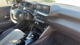 208 136 50 kWh GT 2020 occasion 84800 L Isle Sur La Sorgue