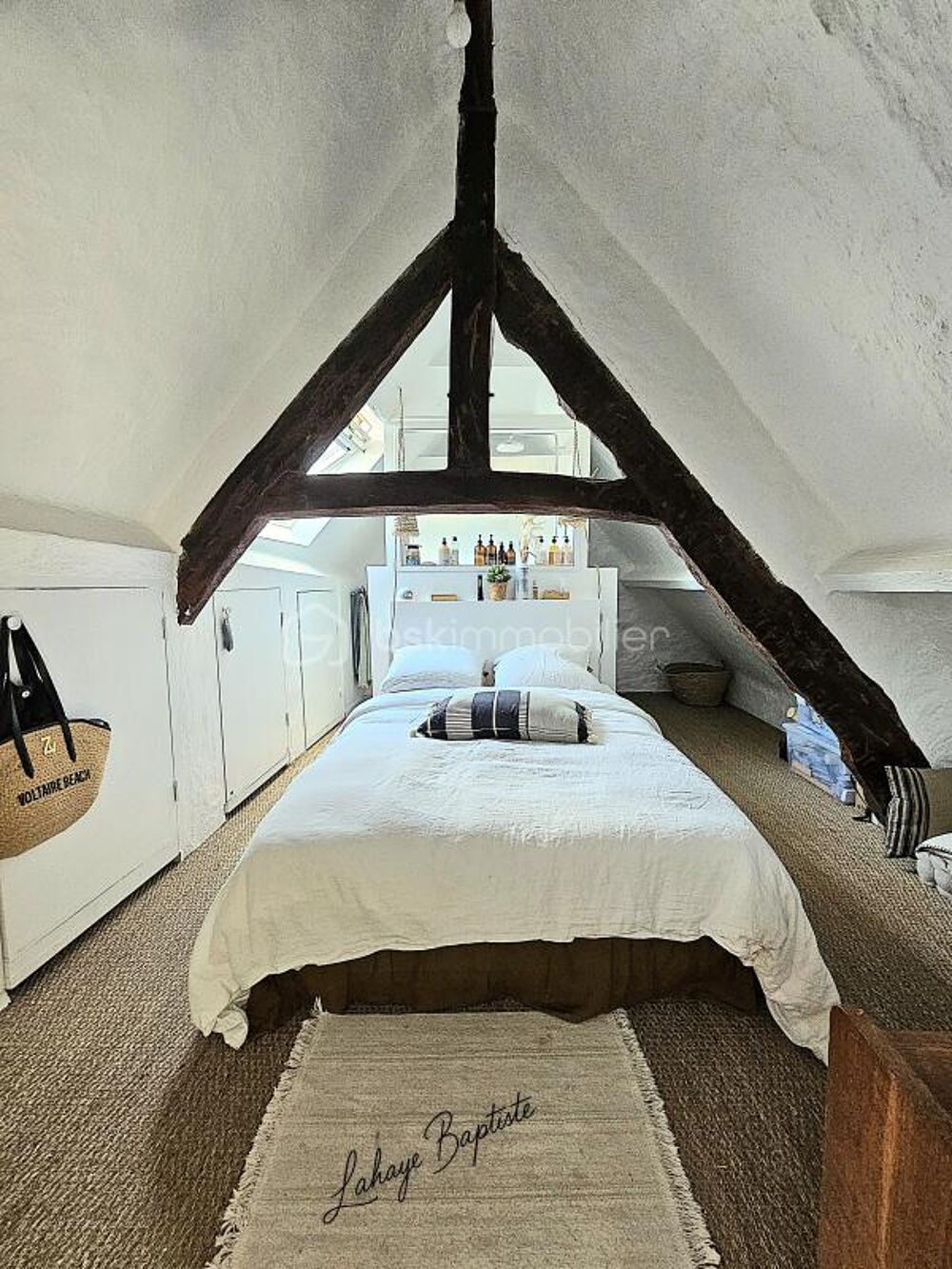Charme d'antan avec piscine en vente : une maison unique de 1850
