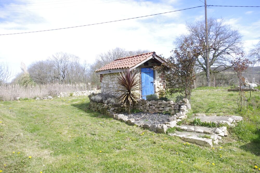 A vendre Maison en pierre 5 pièces SAINT JEAN POUTGE (32) sur terrain de 2ha