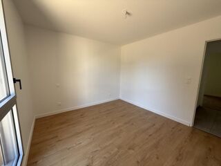  Appartement à louer 3 pièces 60 m²