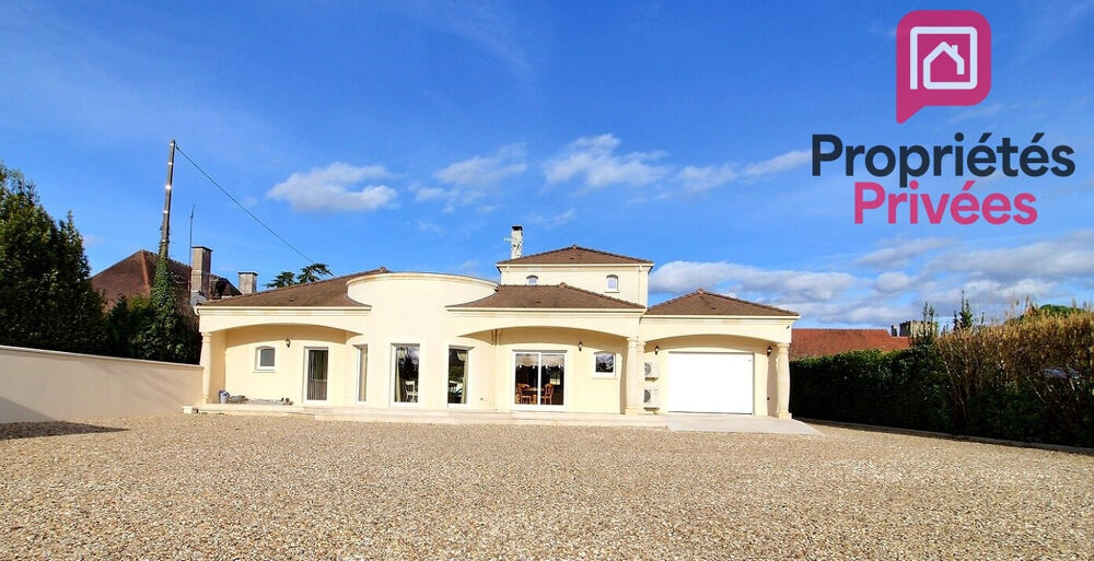 Vente Maison A 1h de Paris - A VENDRE ELEGANTE MAISON CONTEMPORAINE d'environ 195 m2, GARAGE, TERRAIN 1535 m2 Amilly