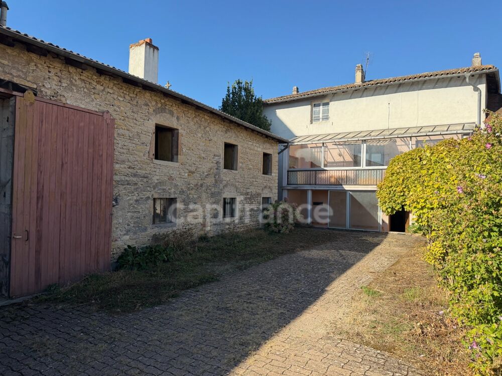 Vente Maison Maison ancienne en pierre de 117 m² avec vastes combles et grange en pierre Sance