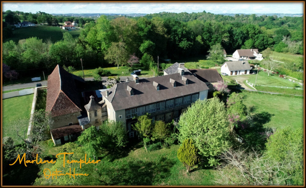 Propriété d'exception  Fort potentiel  Gîtes / Événementiel  8 000 m² terrain  Vue Pyrénées