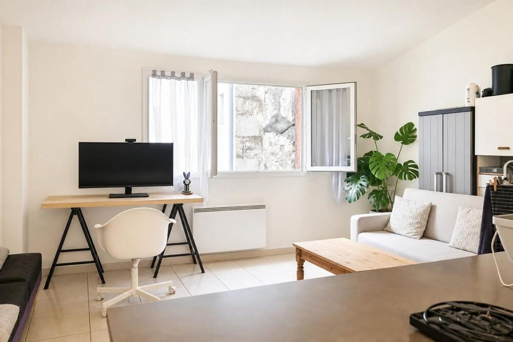 Appartement 5 pièces 90 m² · à Lodeve · 90 m² · 91 000 €