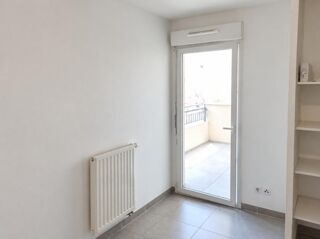  Appartement à louer 2 pièces 43 m²