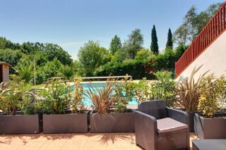  Appartement à louer 2 pièces 66 m²