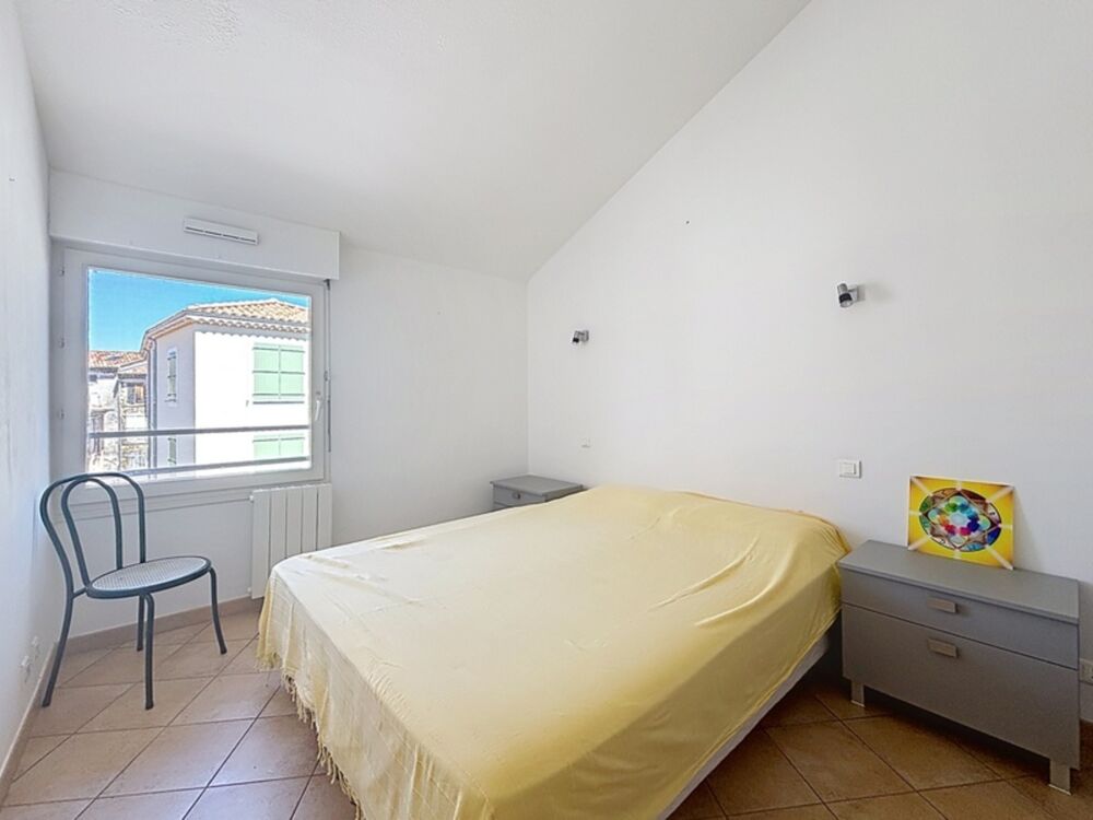 Appartement à vendre 4 pièces (07) - Superficie 76 m2 loi Carrez - Ascenseur
