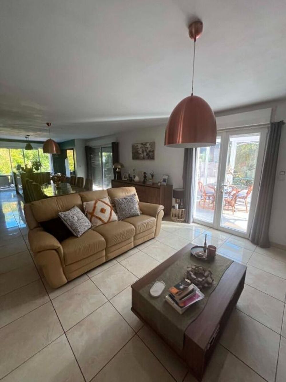 Maison plain-pied 4 chambres 120 m2 avec piscine