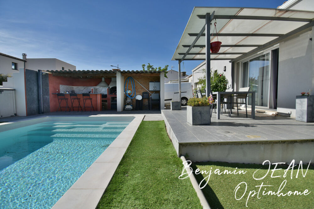 Maison récente de plain-pied f4 avec piscine et cuisine dété