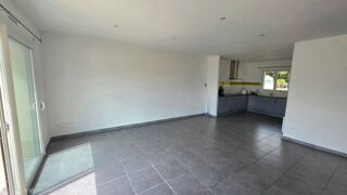  Maison à louer 3 pièces 72 m²