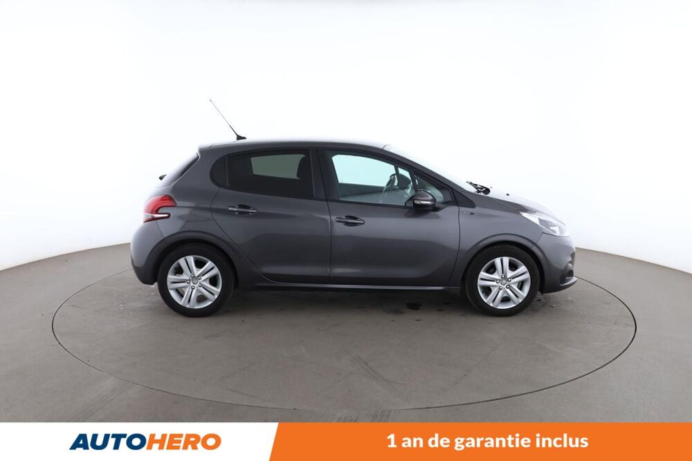208 1.2 PureTech Signature 5P 82 ch 2019 occasion 92130 Issy-les-Moulineaux