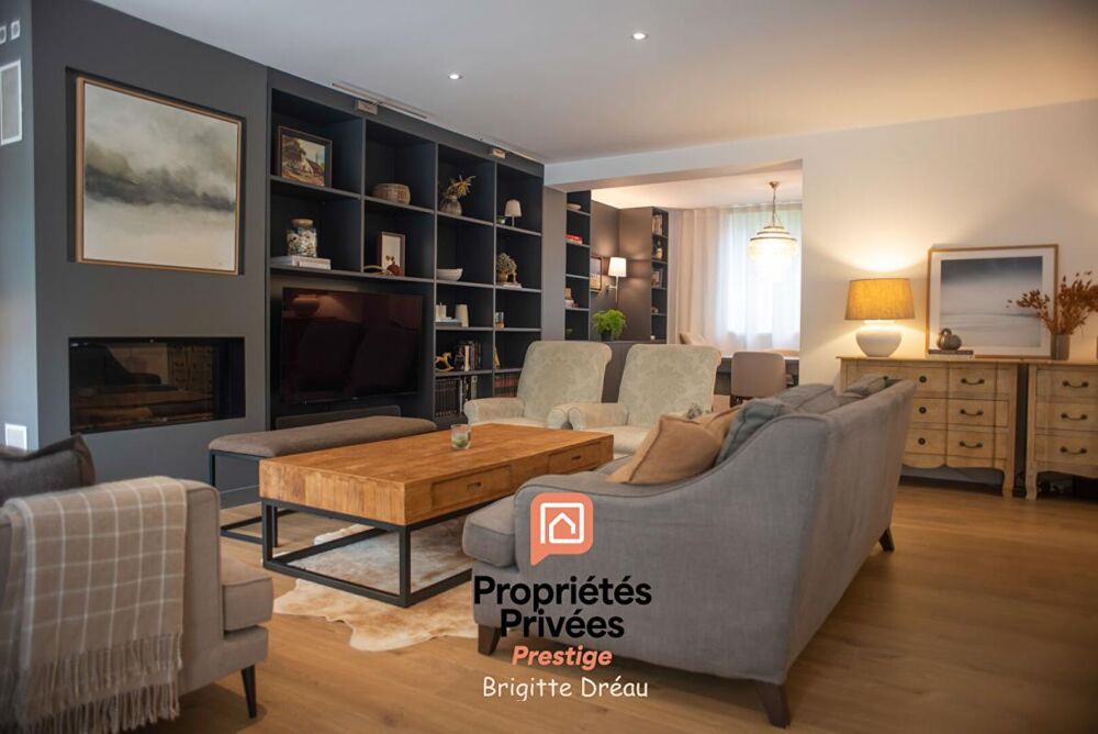Vente Maison FOUESNANT 29170 - Contemporaine avec piscine  6 pièce(s) 205 m2 environ Fouesnant