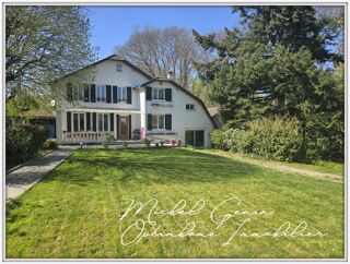  Maison � vendre 8 pi�ces 208 m�