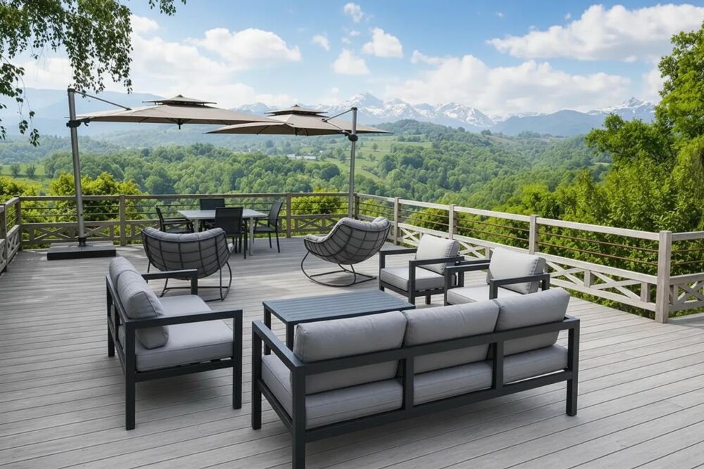 Vente Maison Maison de 230 m² avec terrasse et vue panoramique Argeles bagneres