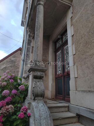  Maison � vendre 8 pi�ces 220 m�