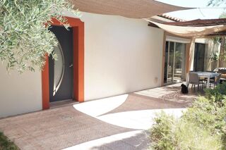  Maison � vendre 15 + pi�ces 440 m�