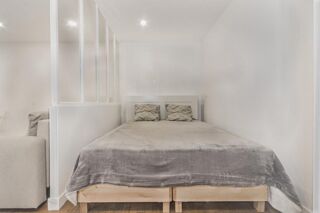  Appartement à louer 1 pièce 28 m²