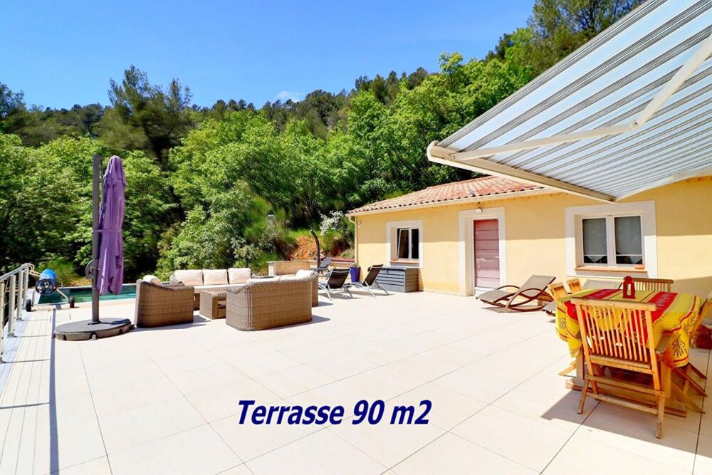 Propriété à Evenos (83330) 10 pièces 293 m2 - deux maisons sur une parcelle de 69215 m2