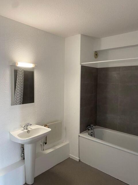  Appartement � louer 1 pi�ce 35 m�