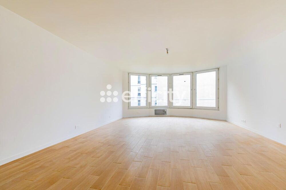Appartement 1 pièce 43 m² · à Levallois Perret · 43 m² · 365 000 €