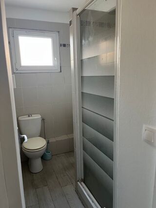  Appartement à louer 1 pièce 28 m²