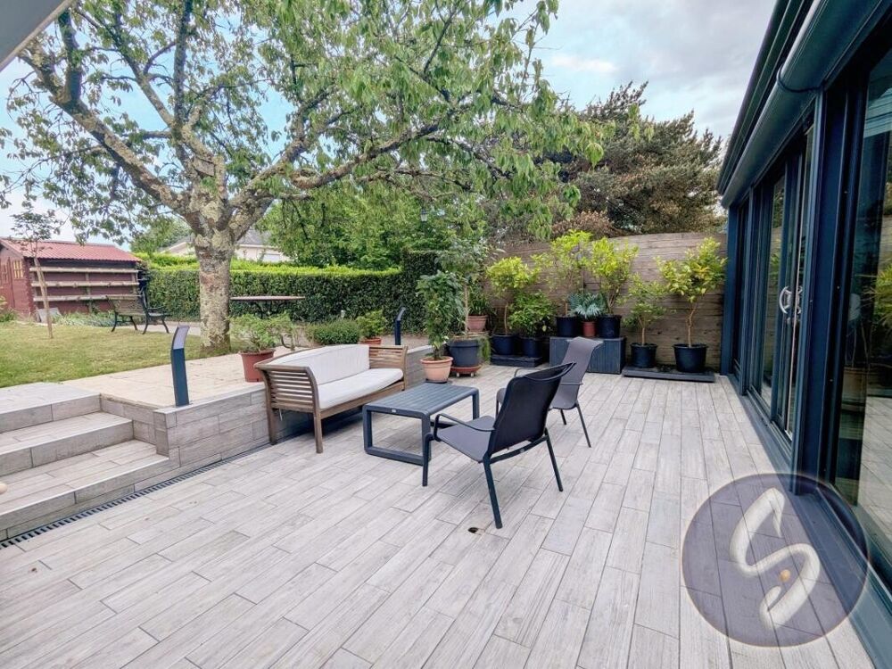 Maison 6 pièces 138 m² · à Sainte Luce sur Loire · 138 m² · 373 400 €
