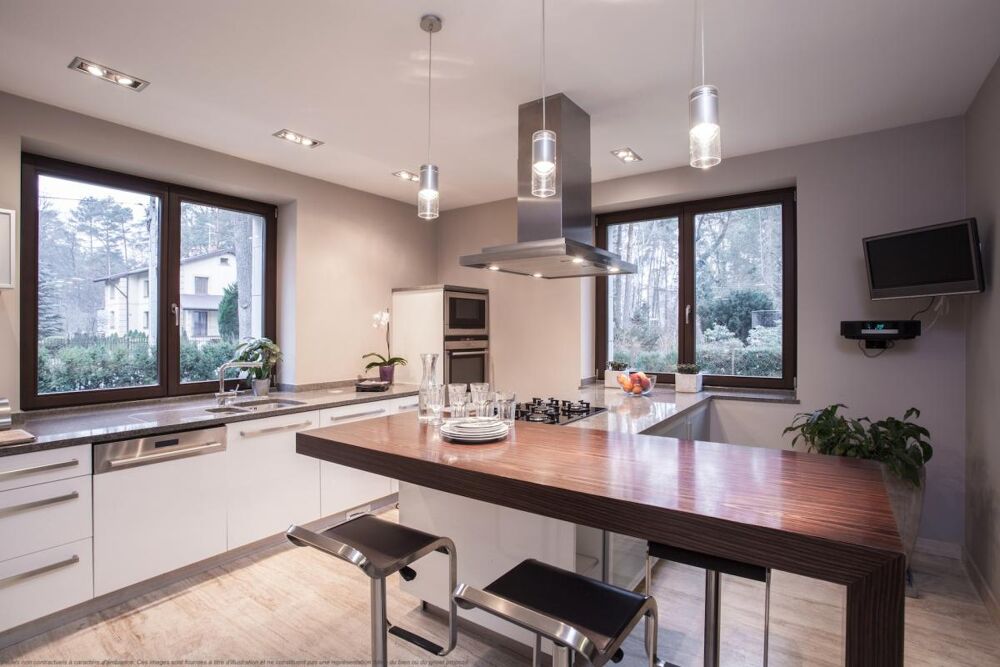 OPPORTUNITE A SAISIR !!!! 5 PIECES LUMINEUX AVEC TERRASSE QUARTIER DES DOCKS DE SAINT OUEN