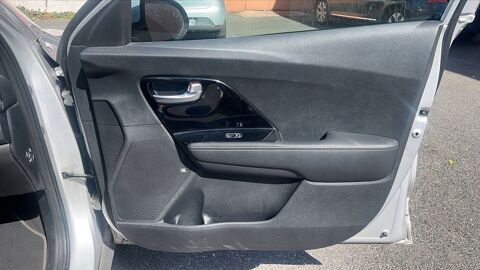 Niro I 1.6 GDi 141 Hybrid DCT6 Design - Automatique 2021 occasion 91200 Athis Mons
