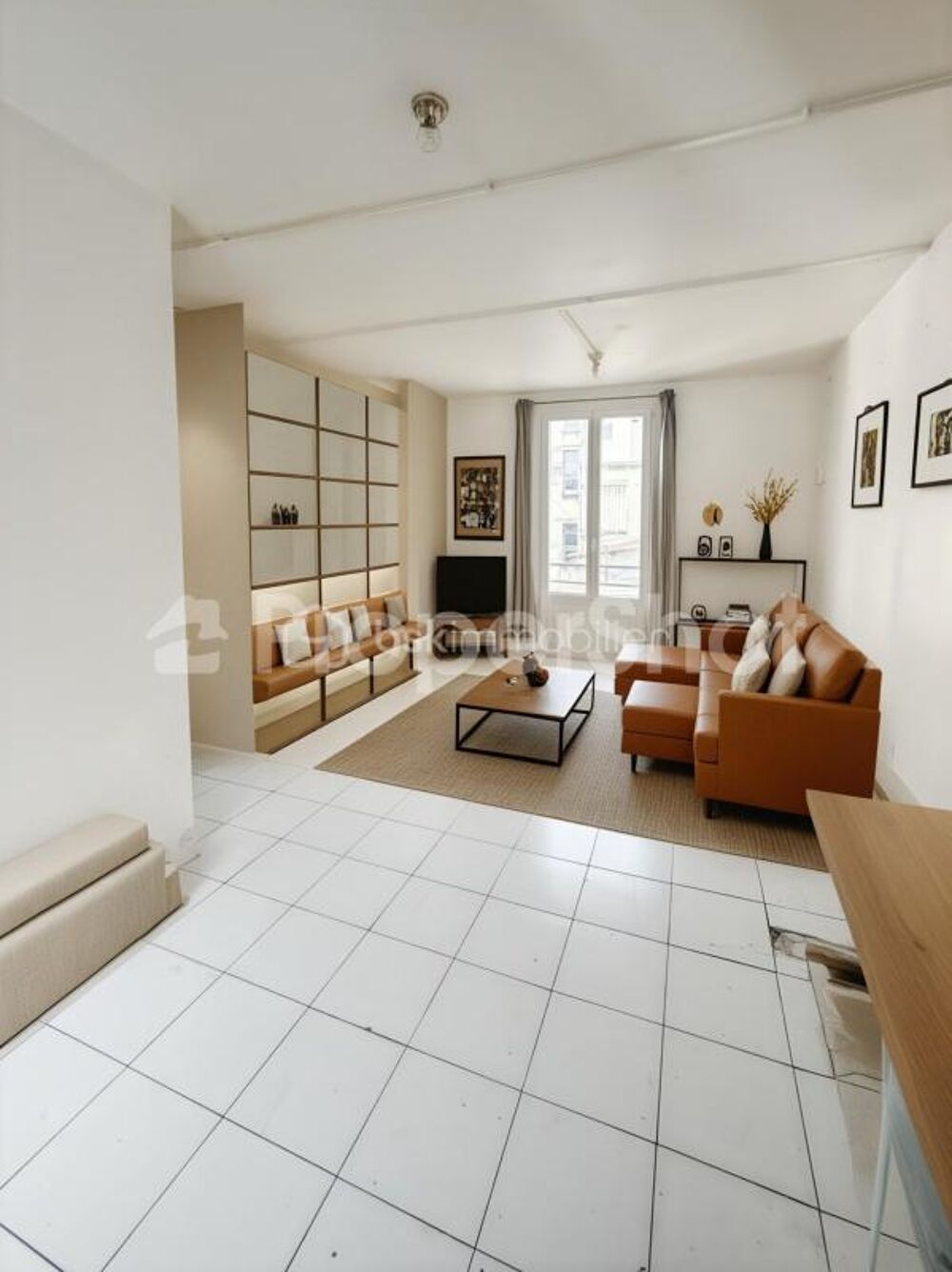 Studio 24 m²  Calme, lumineux et modulable  Mairie des Lilas