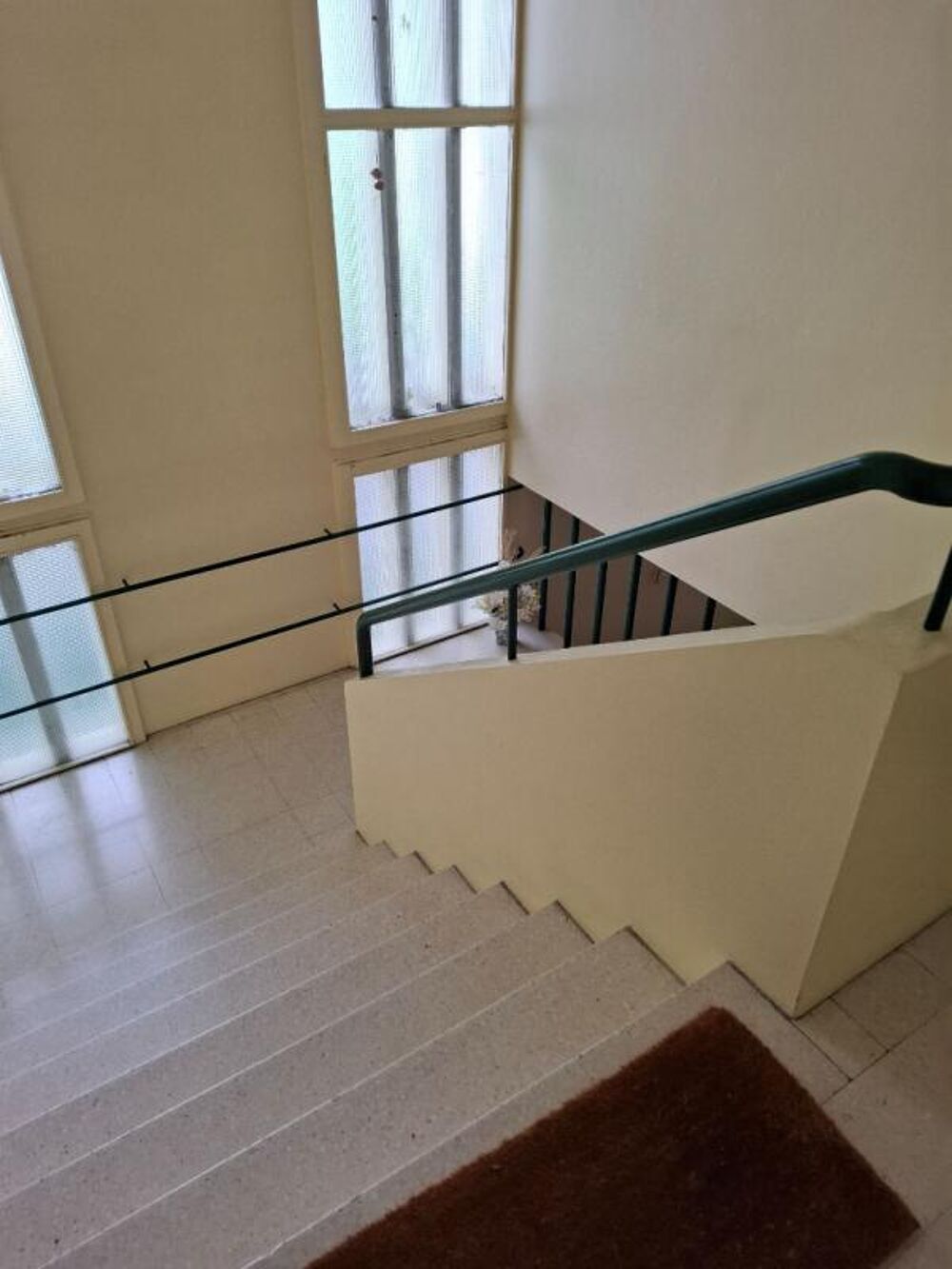 Vente Appartement BORDEAUX CAUDÉRAN ? APPARTEMENT T5 AU DERNIER ÉTAGE DANS UNE RÉSIDENCE CONFIDENTIELLE AVEC BOX ET CAVE Bordeaux