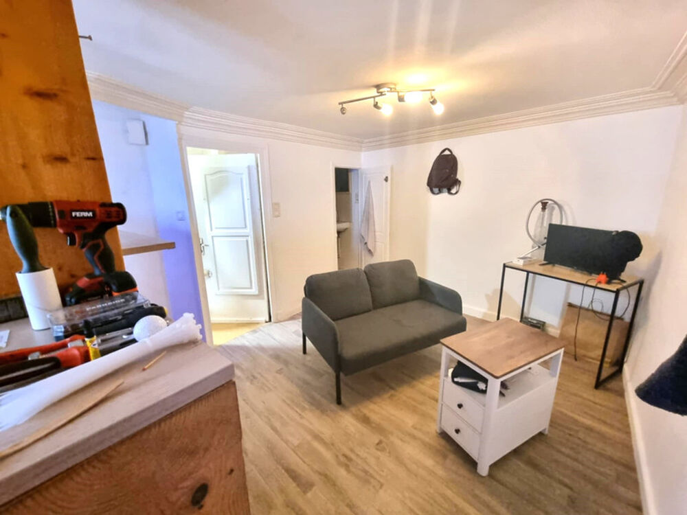 Tulle centre Petit appartement avec local commercial