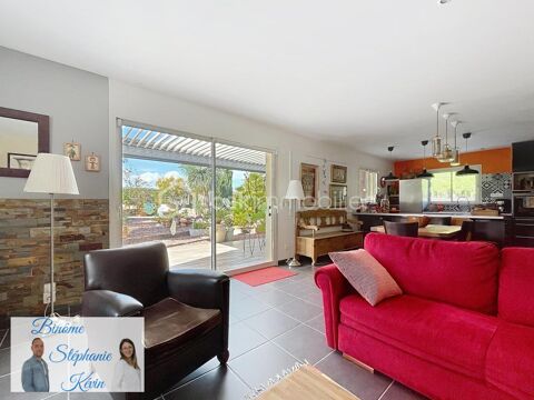   Calme, proximit� avec la nature, modernit� sont les ma�tres mots pour cette villa de plain pied Villa - 5 pi�ce(s) - 118 m�