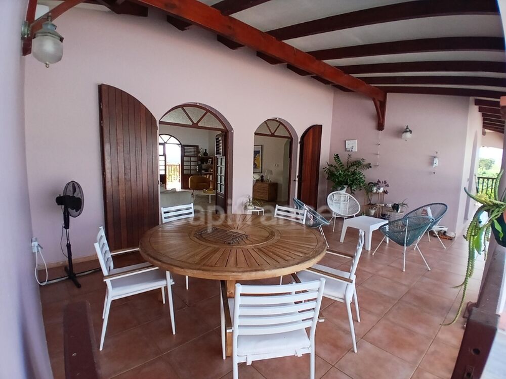 Vente Villa STE LUCE -  Superbe Villa - Terrain : 1000 m² - Vue mer & Piscine - Grand garage Sainte luce